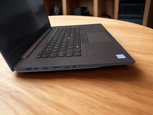 لپ تاپ استوک LENOVO مدل TP P1 GEN2